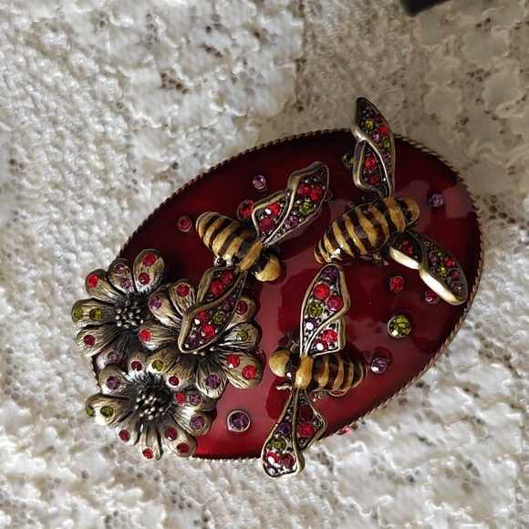 Genuine Austrian Crystal Trinket Jewelry Box NEW! Flowers and Bees Accent - Picture 11 of 11